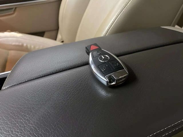 Used 2013 Mercedes-Benz GL 450 4MATIC image 91