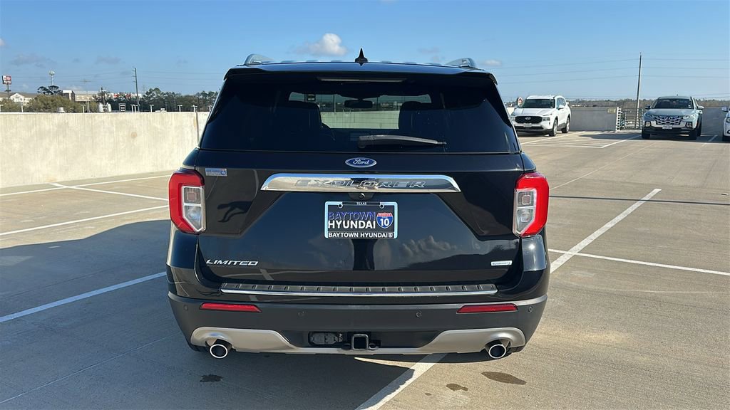 Used 2020 Ford Explorer Limited w/ Class III Trailer Tow Package image 12