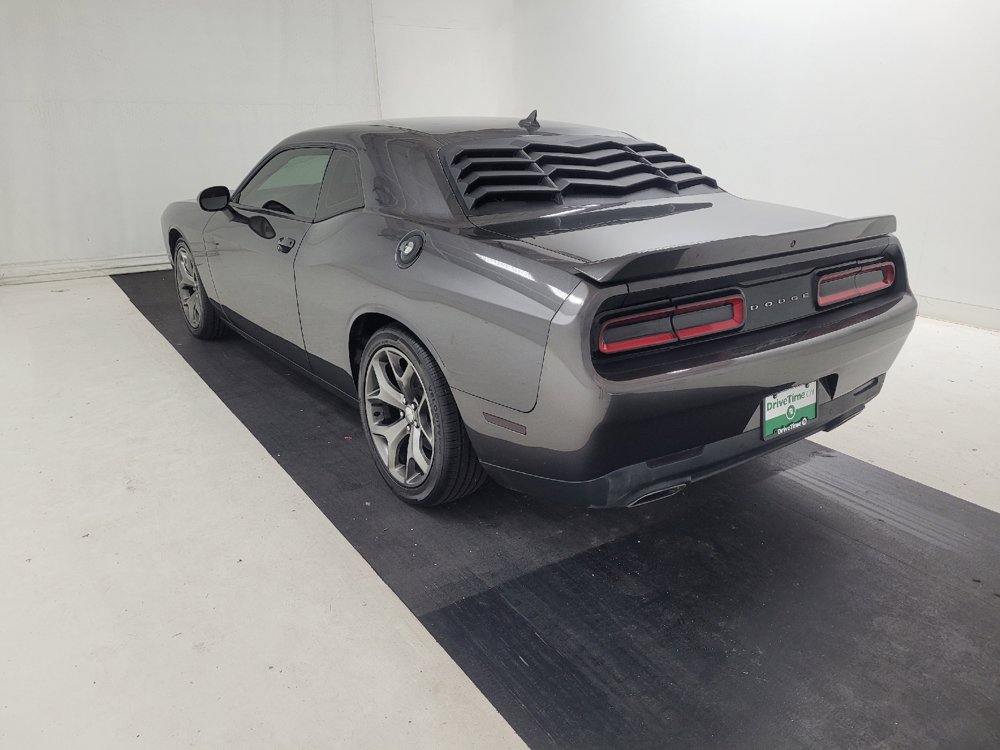 Used 2016 Dodge Challenger SXT w/ Sound Group RWD image 5