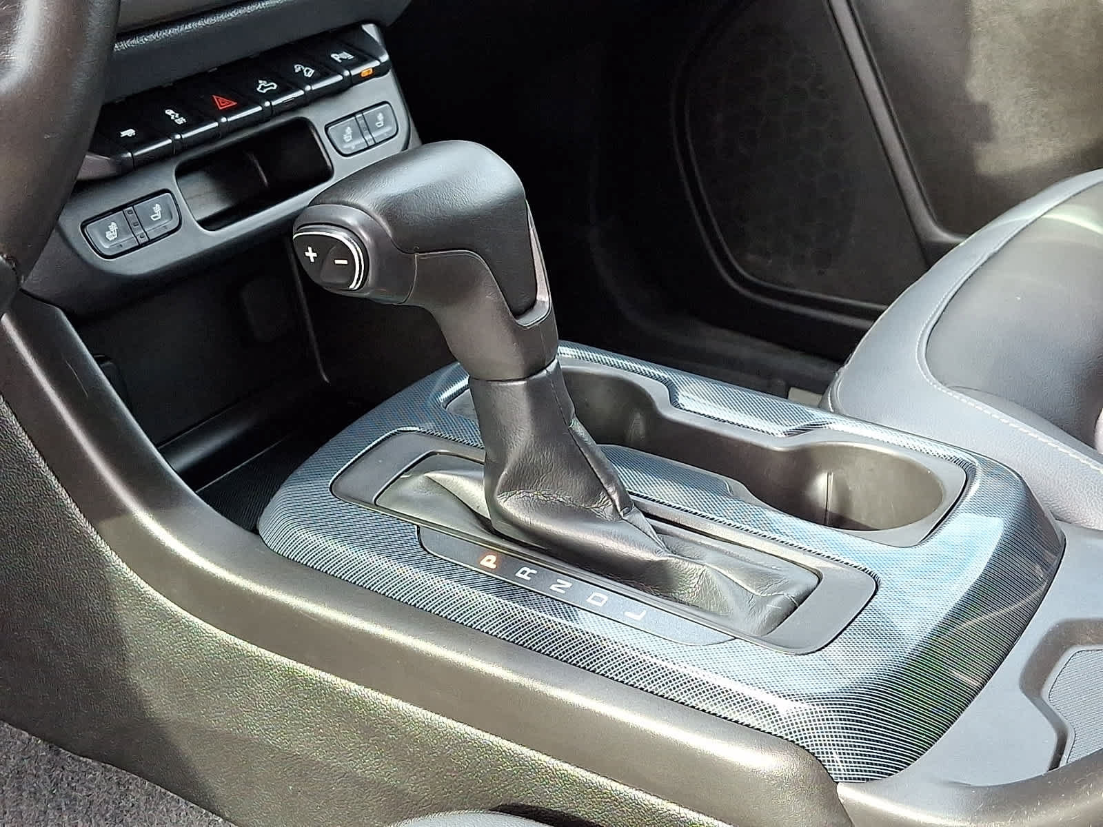 Used 2019 Chevrolet Colorado Z71 AWD/4WD image 17