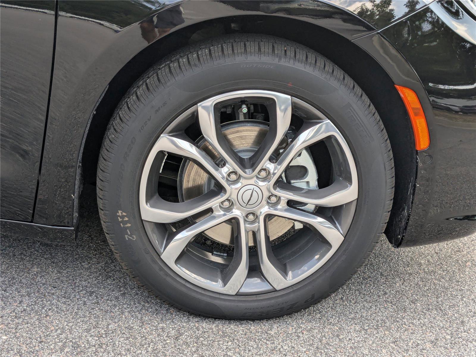 New 2026 Chrysler Pacifica Pinnacle image 12