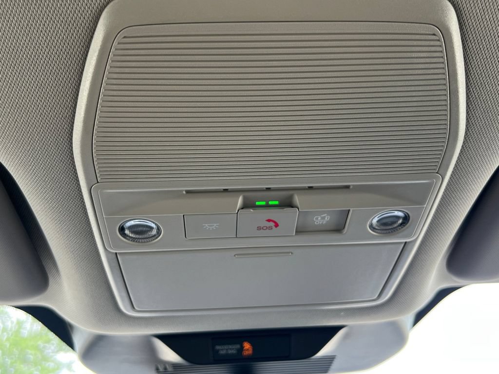New 2026 Nissan Leaf SV+ w/ Floor Mat Package (SV+) FWD image 8