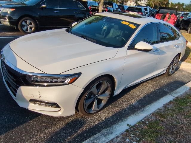 Used 2019 Honda Accord Touring image 5
