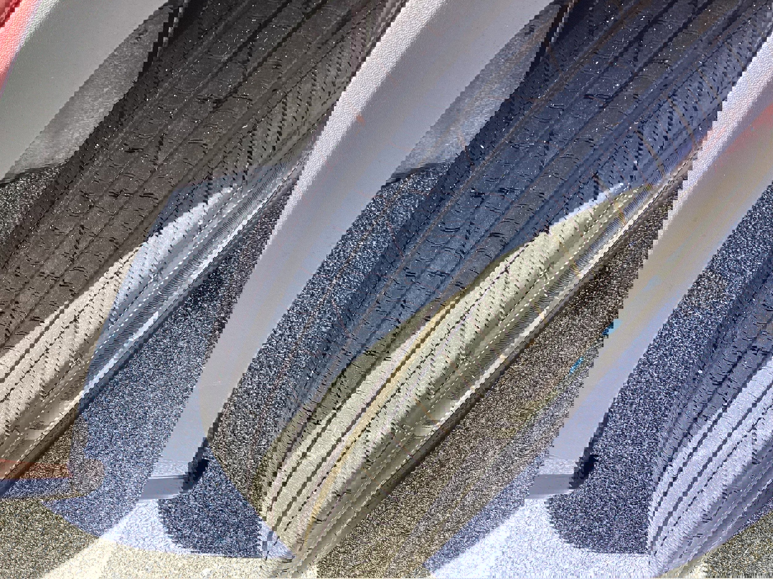 Used 2021 Toyota RAV4 XLE w/ XLE Grade Weather Package image 10