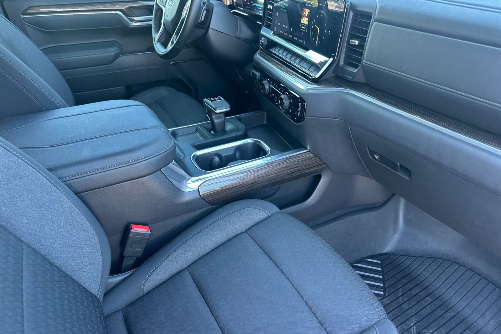 Used 2026 Chevrolet Silverado 1500 LT Trail Boss w/ Protection Package AWD/4WD image 19