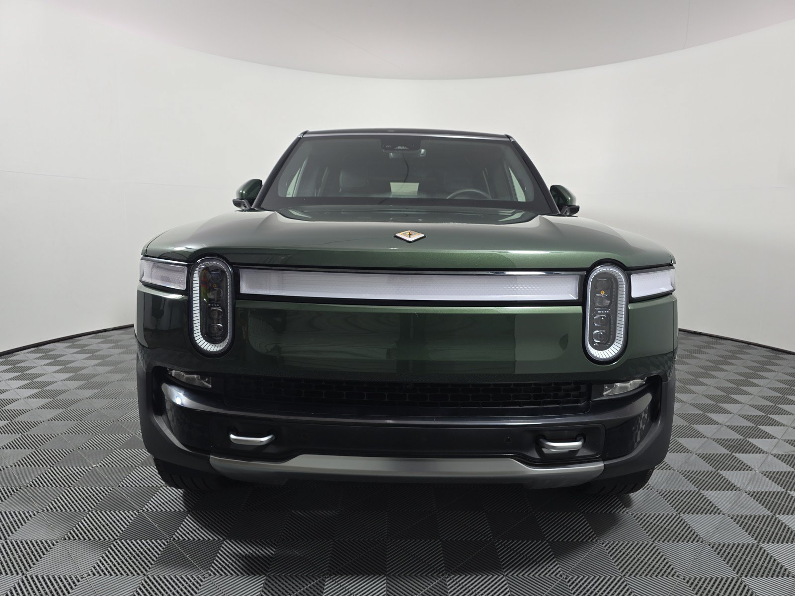 Used 2022 Rivian R1S Launch Edition AWD/4WD image 8