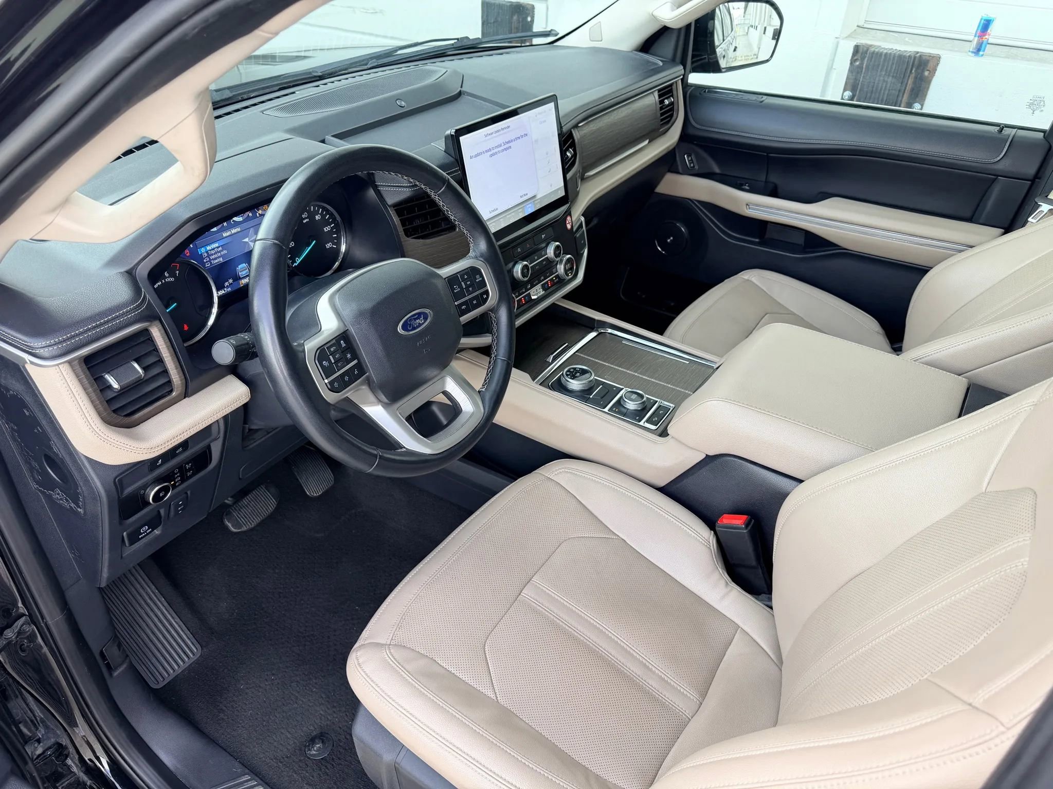 Used 2024 Ford Expedition Max Limited image 10