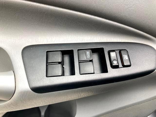 Used 2015 Toyota Tacoma TRD Pro image 15
