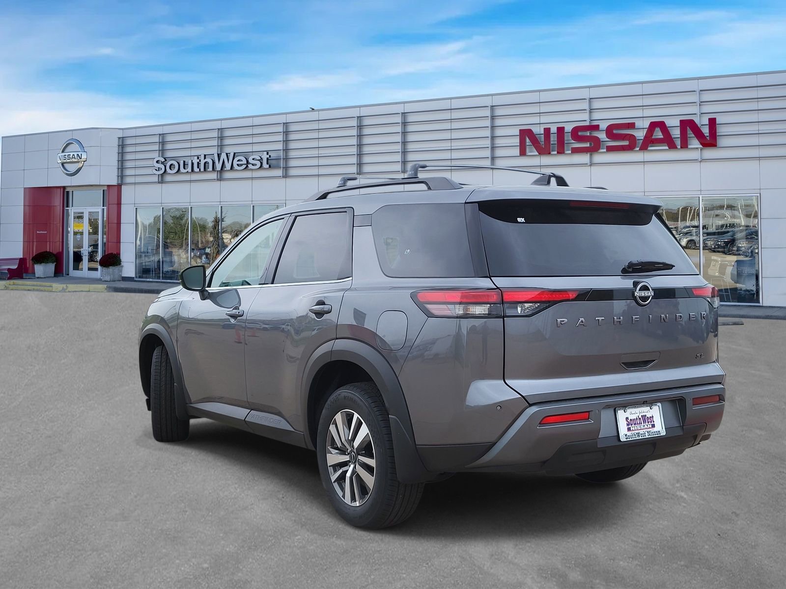 New 2026 Nissan Pathfinder SL w/ Cargo Package FWD image 8