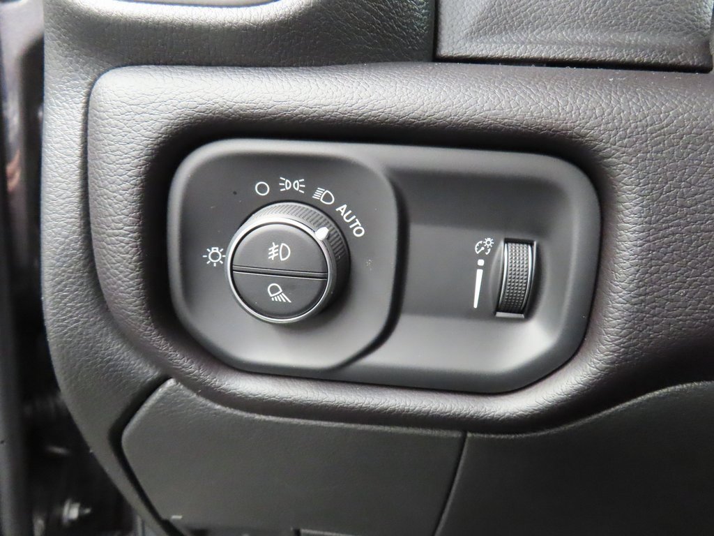 Used 2024 RAM 2500 Big Horn w/ Night Edition image 41