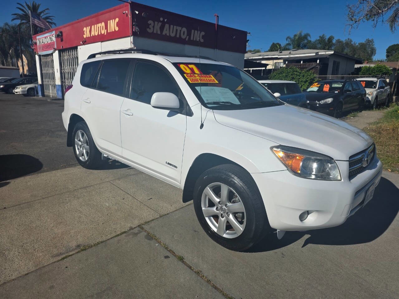 Used 2007 Toyota RAV4 Limited FWD image 8