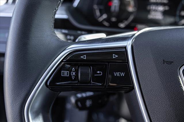 Used 2024 Audi Q8 e-tron Premium Plus w/ Premium Plus Package image 14