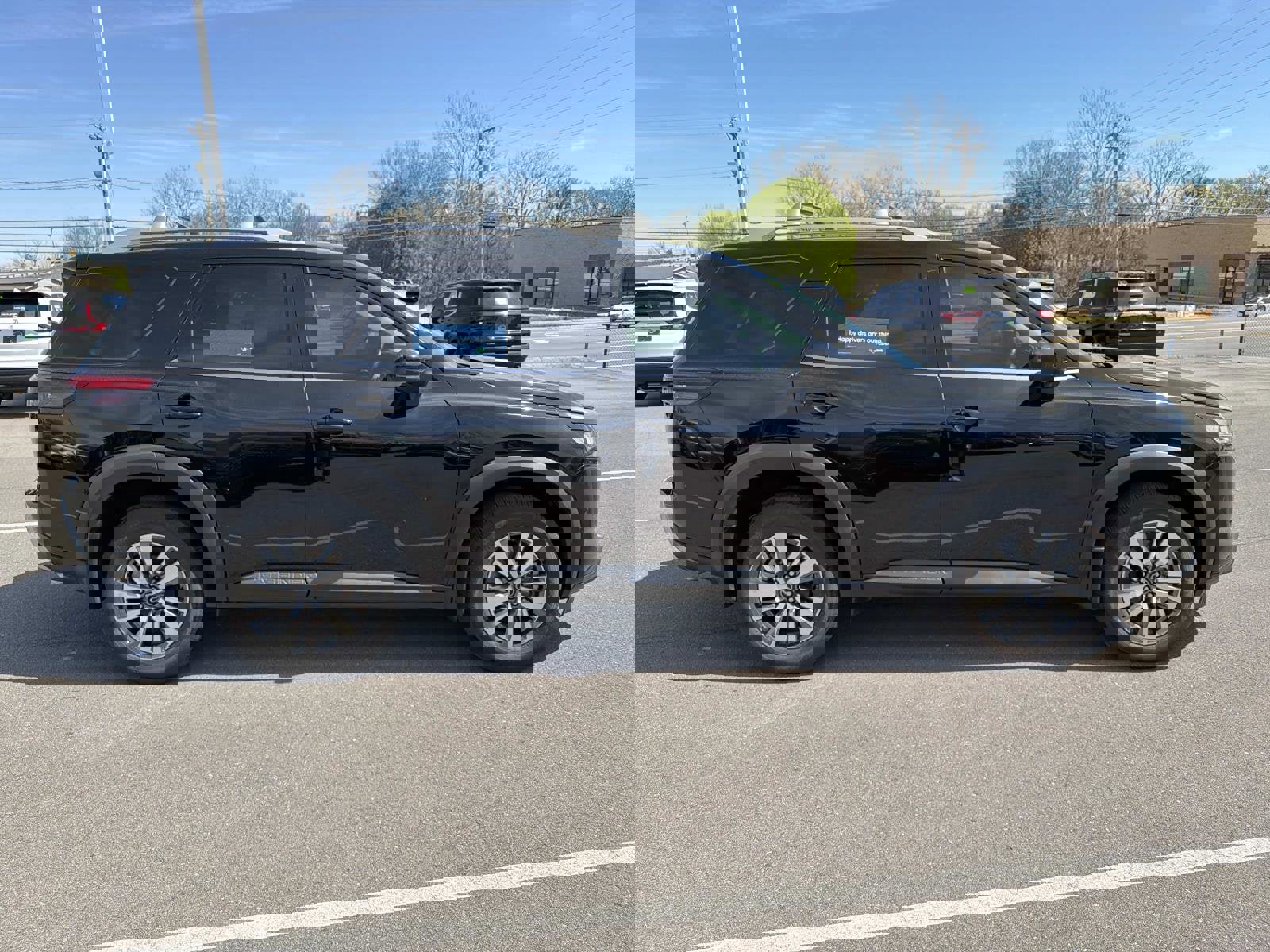 Used 2023 Nissan Pathfinder SL image 19