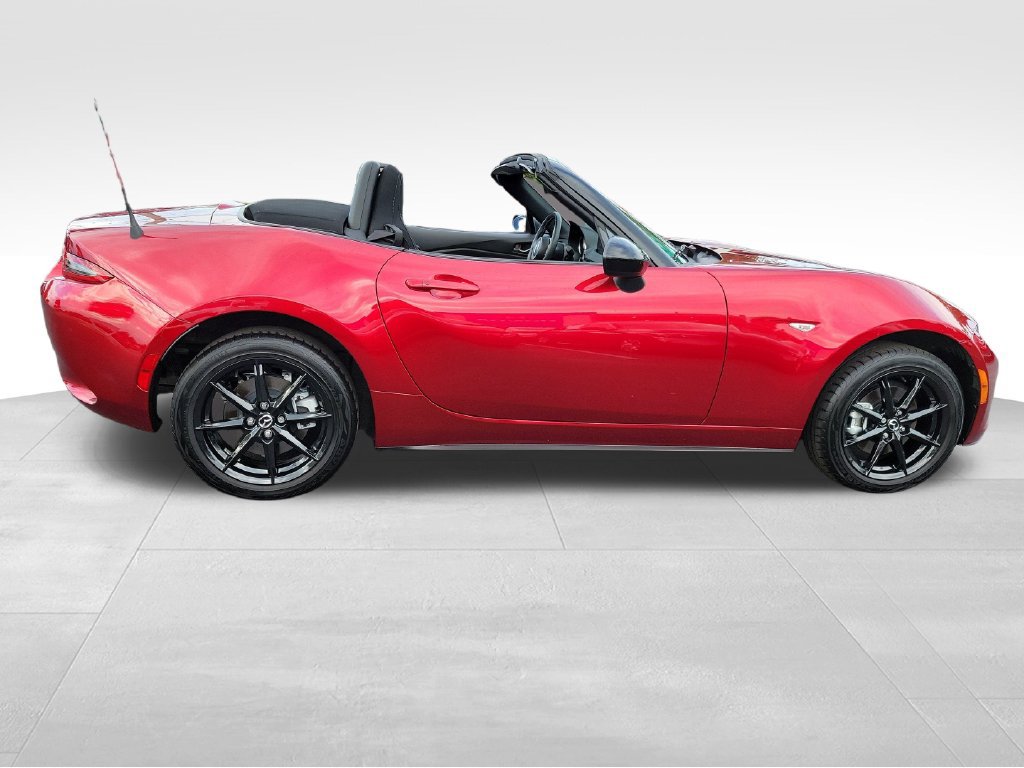 Used 2025 MAZDA MX-5 Miata Sport RWD image 12
