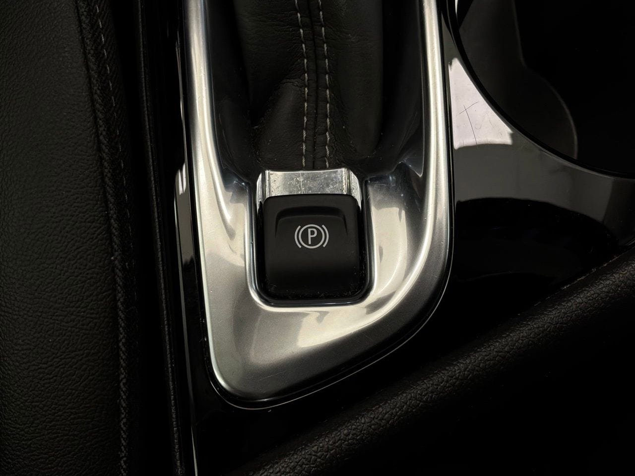 Used 2025 Buick Encore GX Preferred FWD image 21