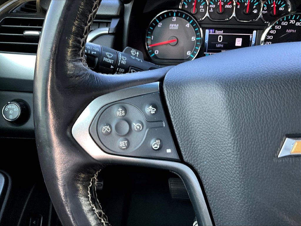 Used 2018 Chevrolet Suburban Premier AWD/4WD image 13