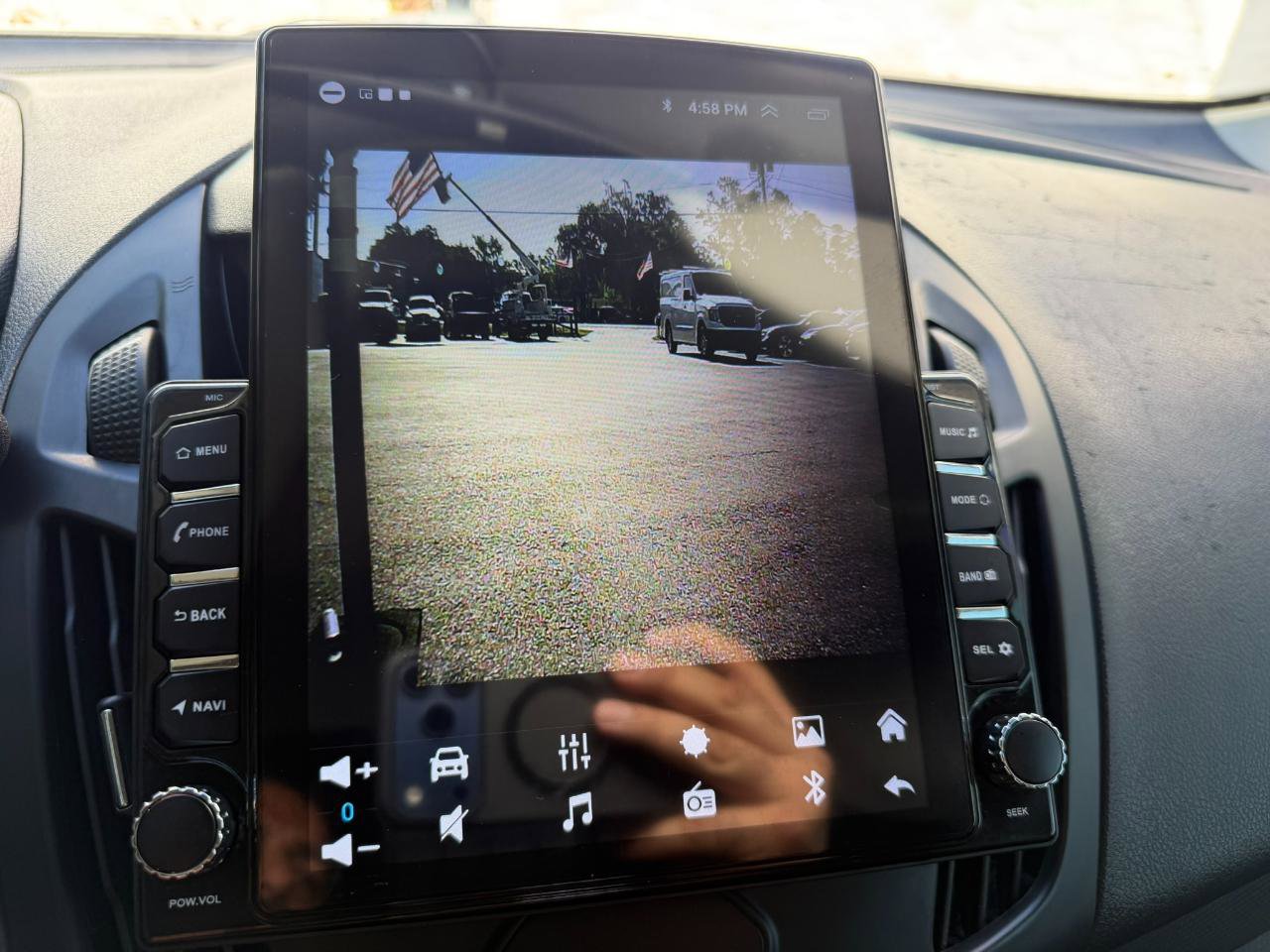 Used 2016 Ford Transit Connect XLT FWD image 29