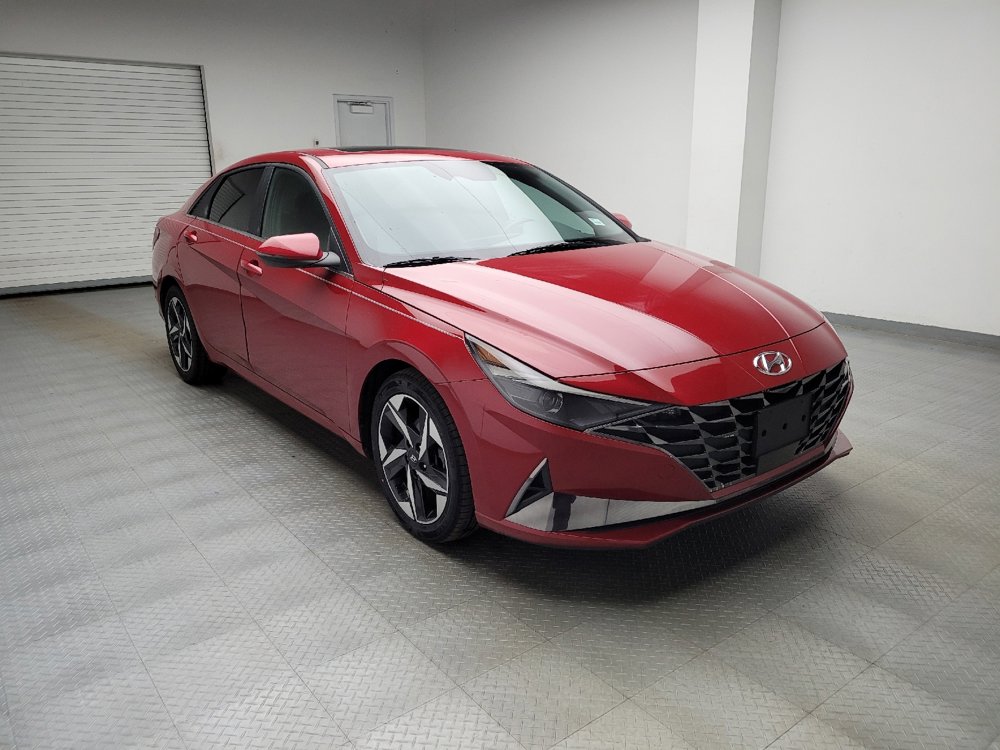 Used 2022 Hyundai Elantra SEL w/ Convenience + Premium Package image 13