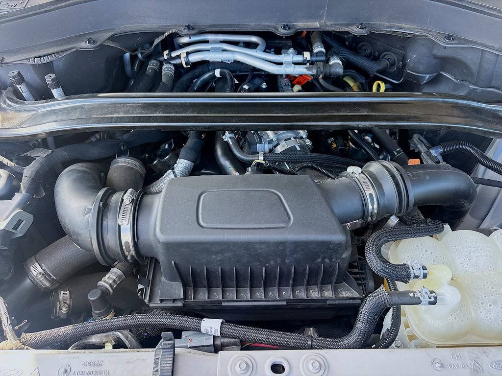 Used 2022 Ford Explorer Platinum w/ Equipment Group 601A image 32