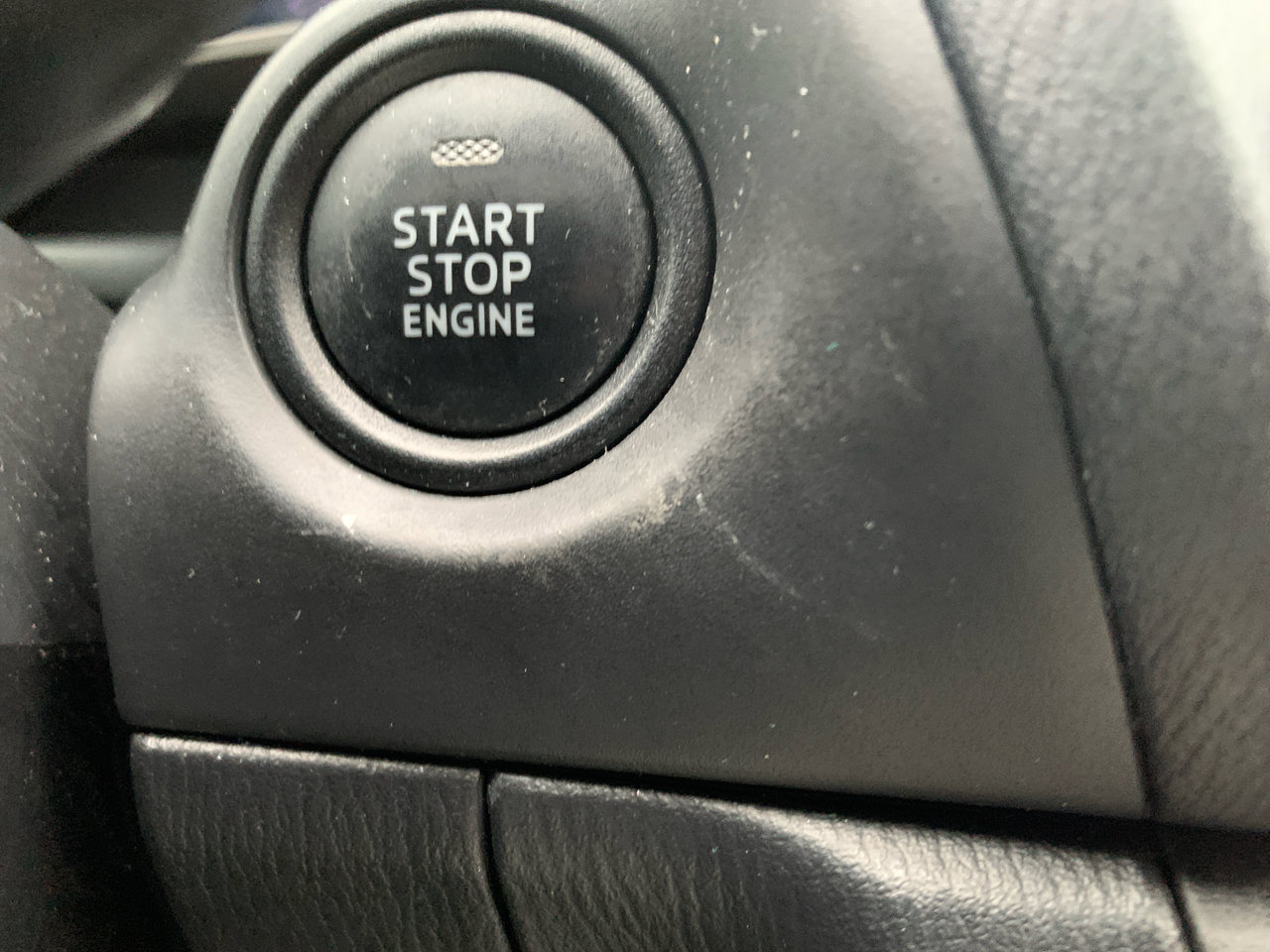 Used 2014 MAZDA MAZDA3 i Touring image 18