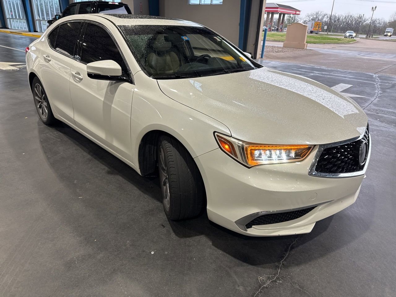 Used 2020 Acura TLX image 18