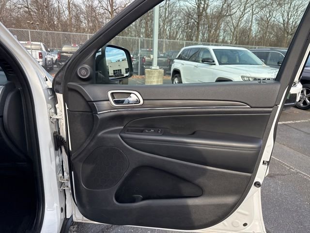 Certified 2022 Jeep Grand Cherokee Limited image 30