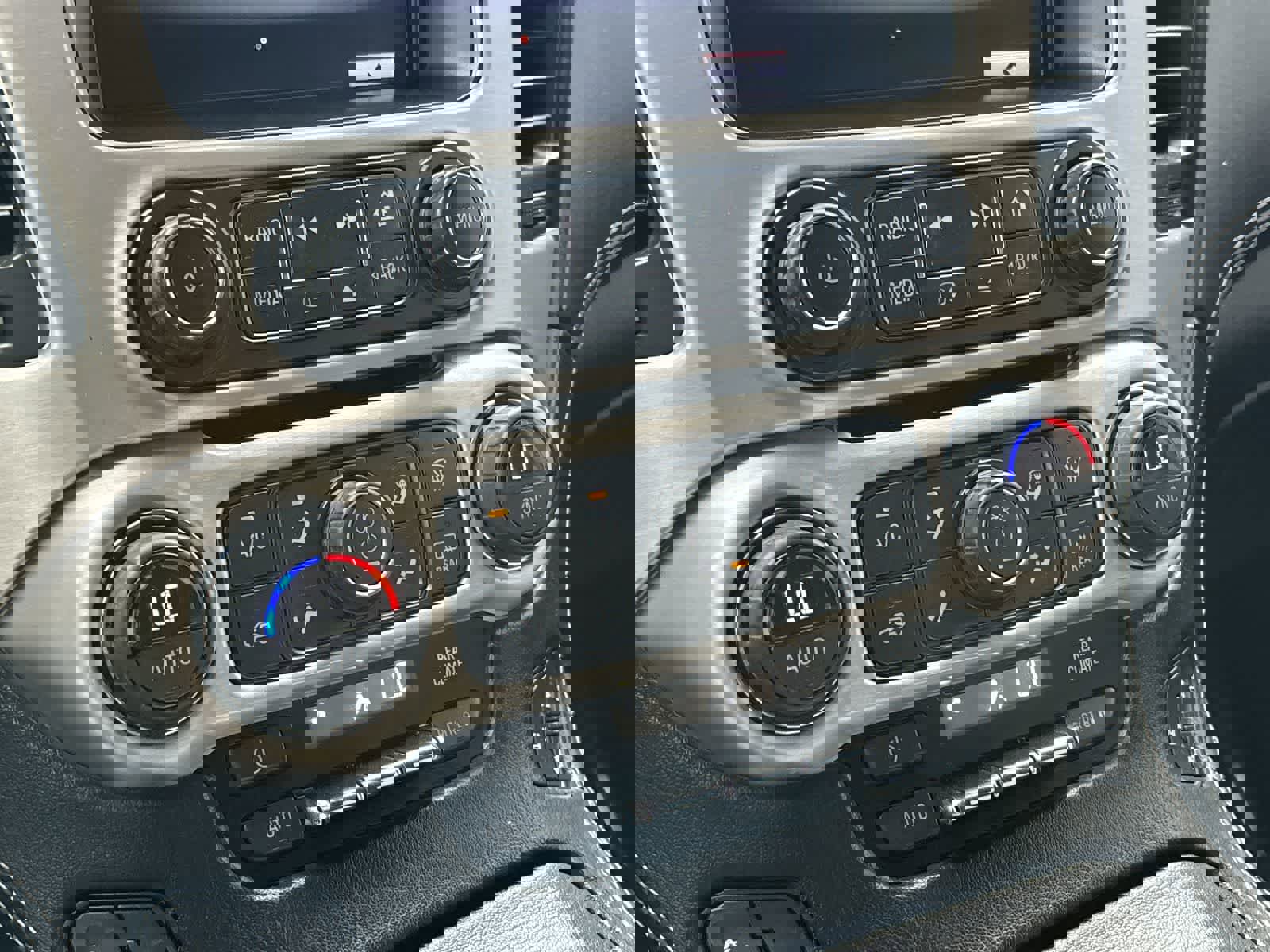 Used 2015 GMC Yukon Denali w/ Open Road Package image 20