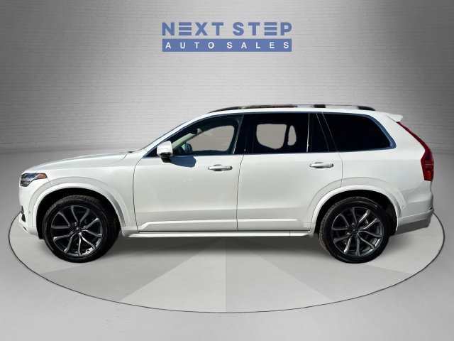 Used 2019 Volvo XC90 T6 Momentum w/ Advanced Package AWD/4WD image 4
