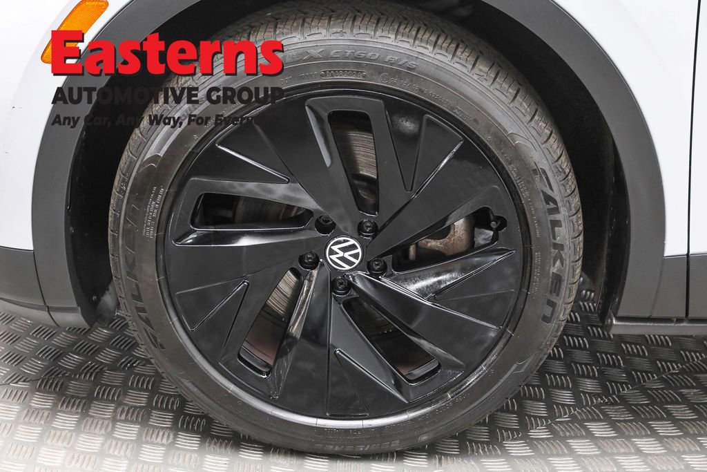 Used 2022 Volkswagen ID.4 Pro S w/ Gradient Package image 30