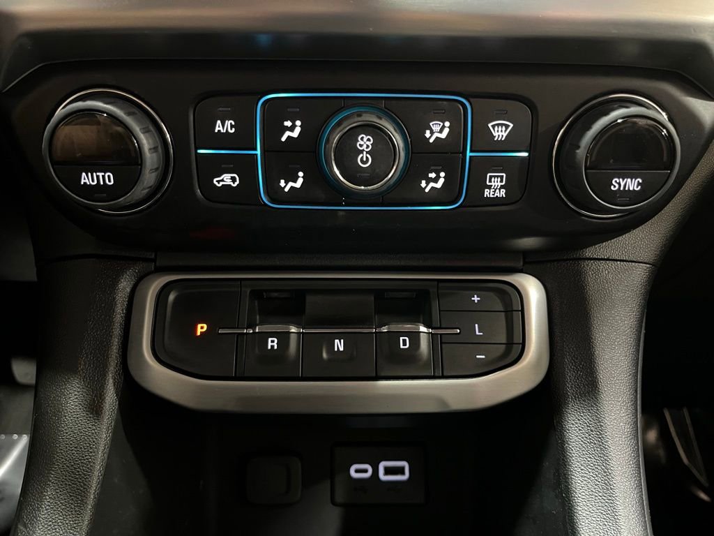 Certified 2023 GMC Acadia SLE w/ Driver Convenience Package image 36