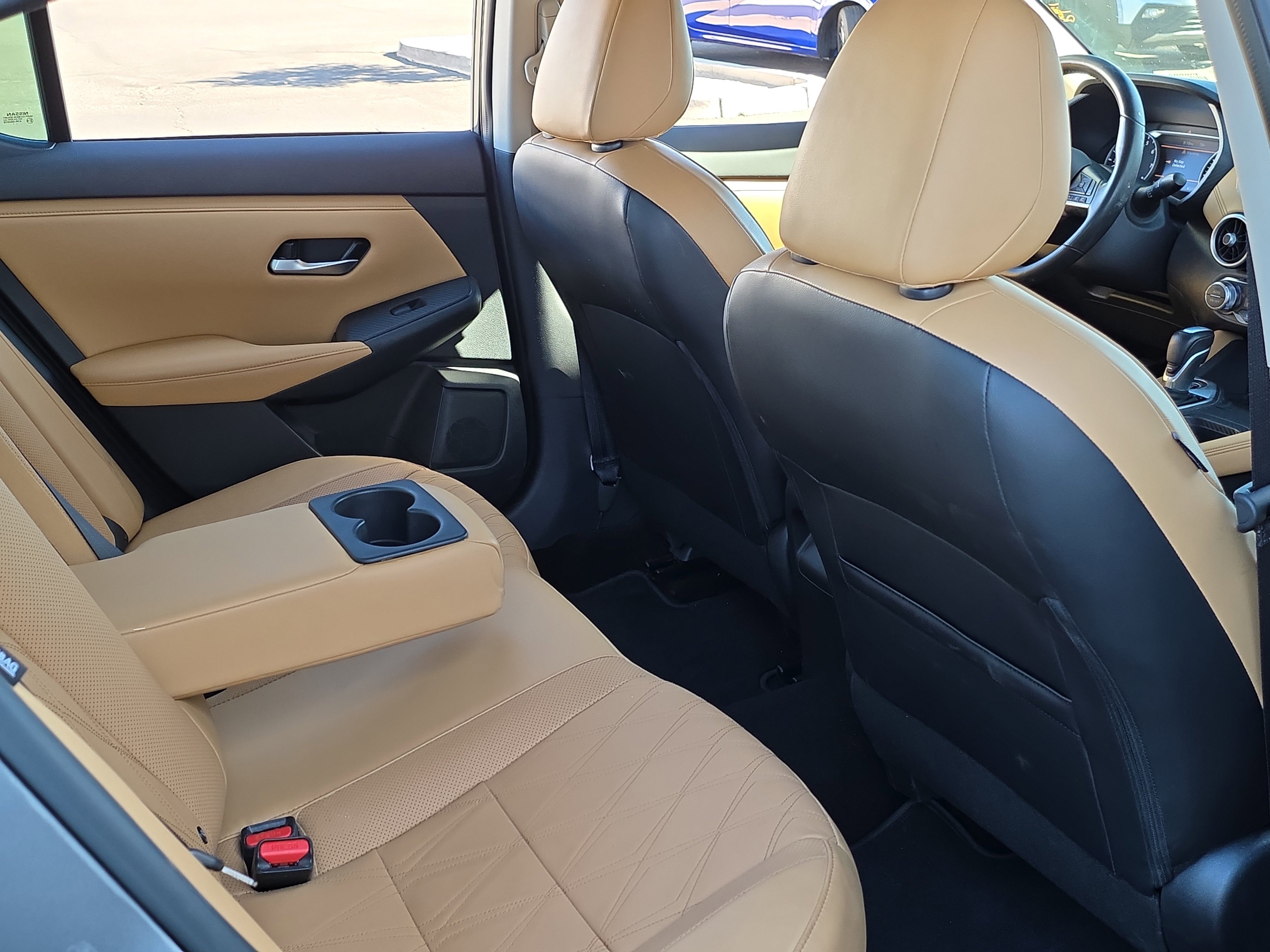 Used 2021 Nissan Sentra SV w/ SV Premium Package image 26