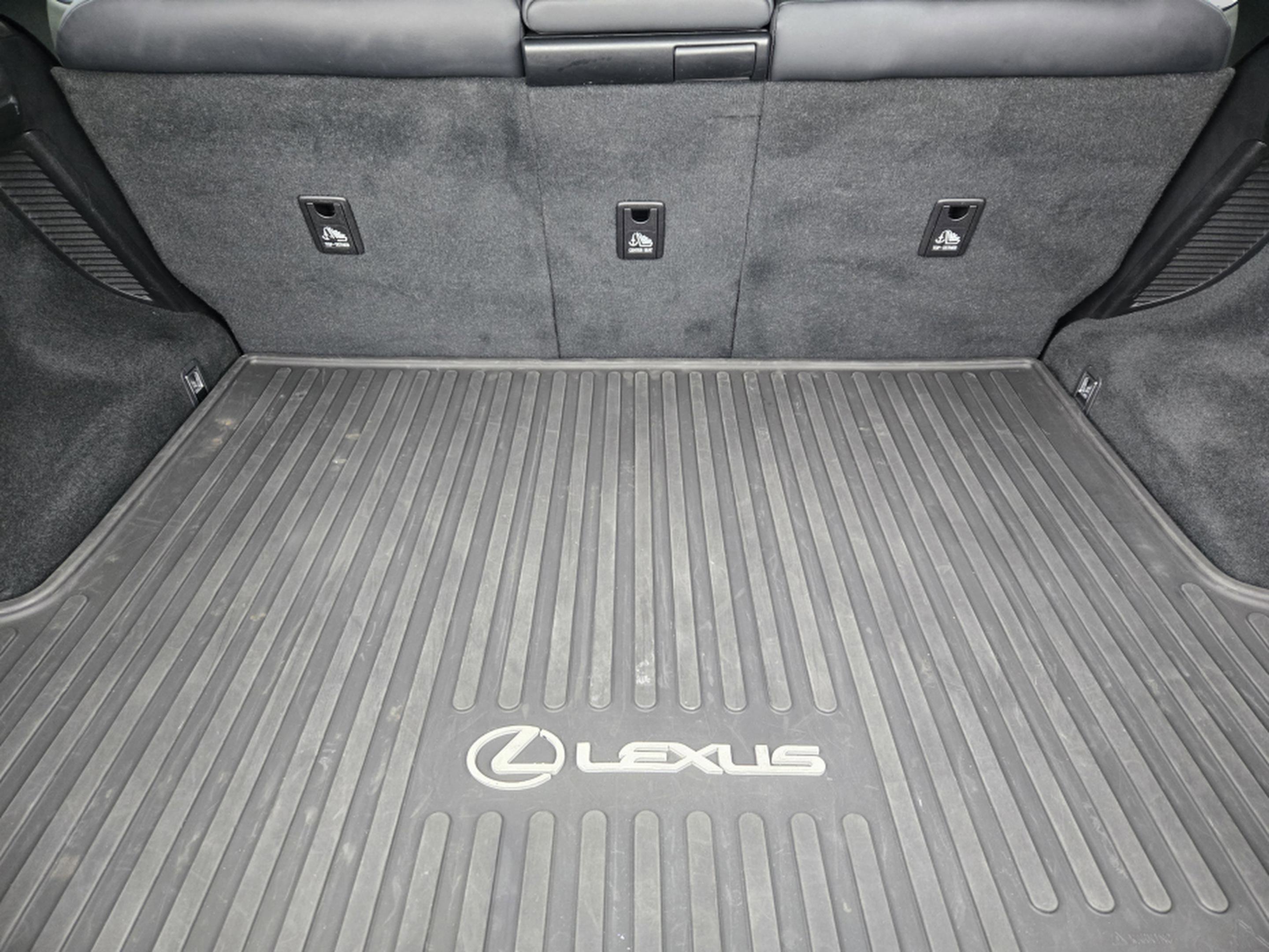 Used 2021 Lexus RX 450h AWD w/ Luxury Package image 32