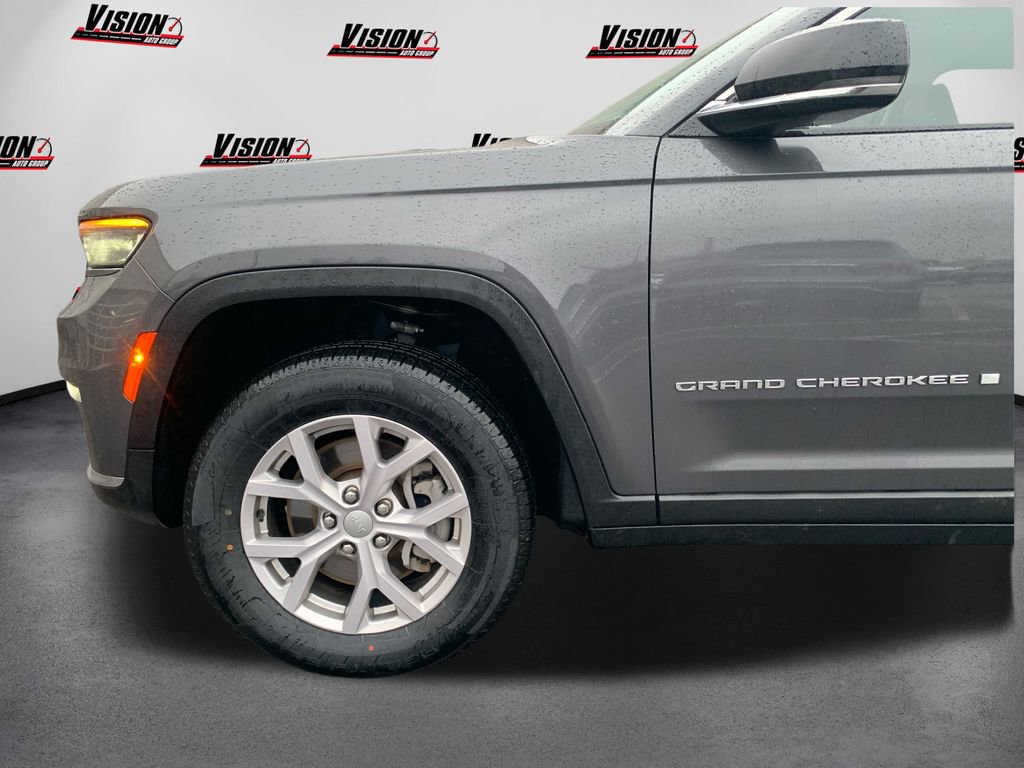 Used 2022 Jeep Grand Cherokee L Limited image 12