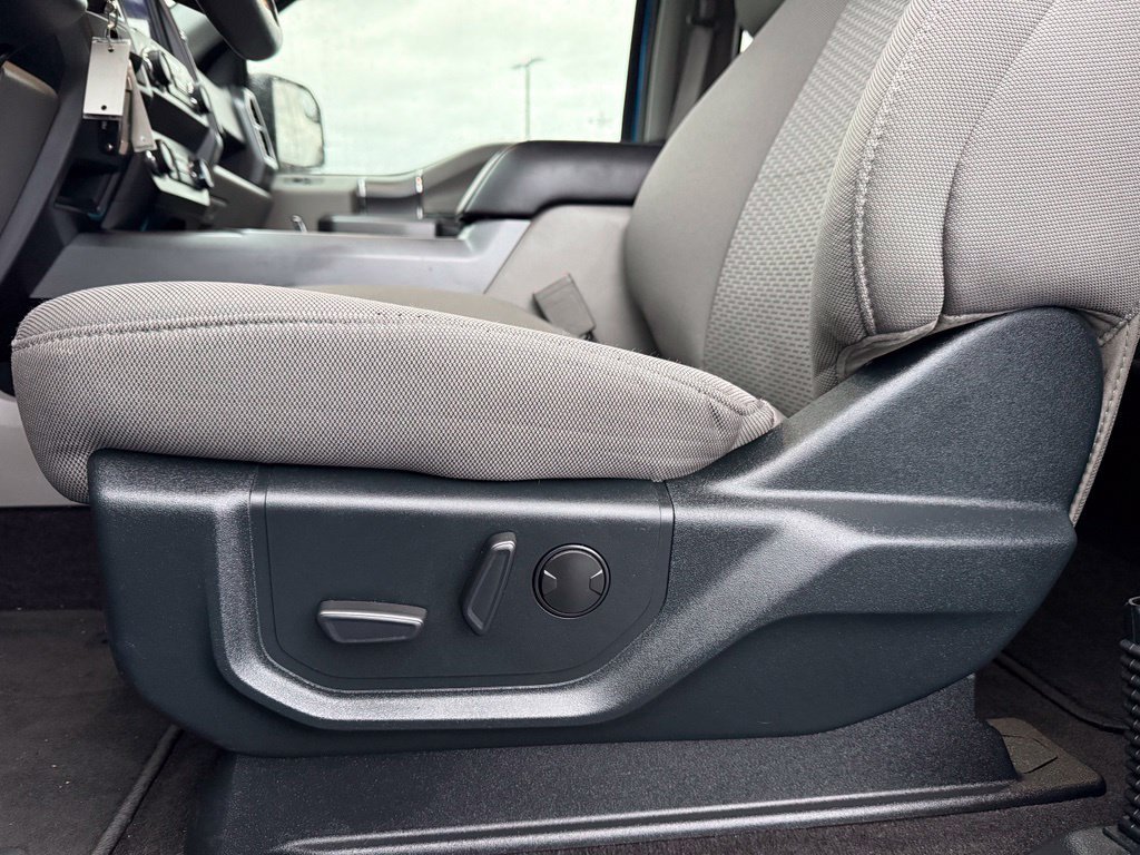 Used 2020 Ford F150 XLT w/ Equipment Group 302A Luxury RWD image 10