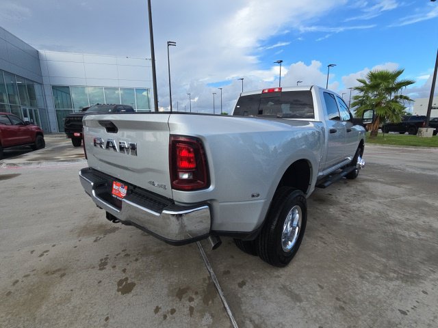 New 2027 RAM 3500 Tradesman AWD/4WD image 5