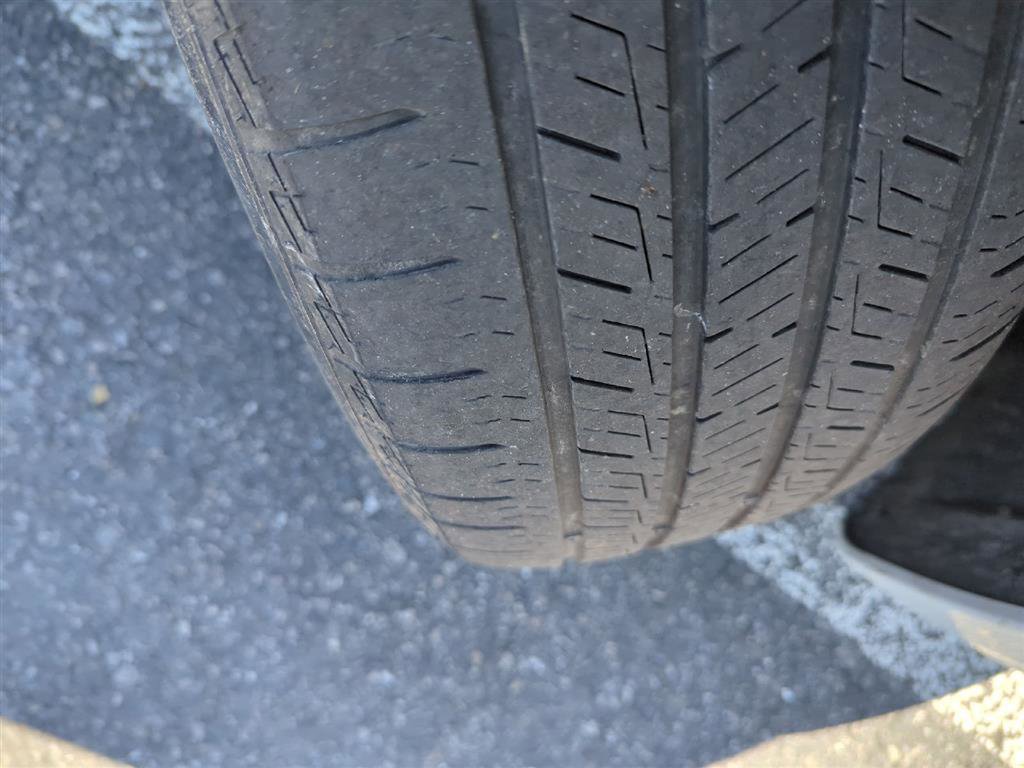 Used 2022 Chrysler Pacifica Touring-L image 4