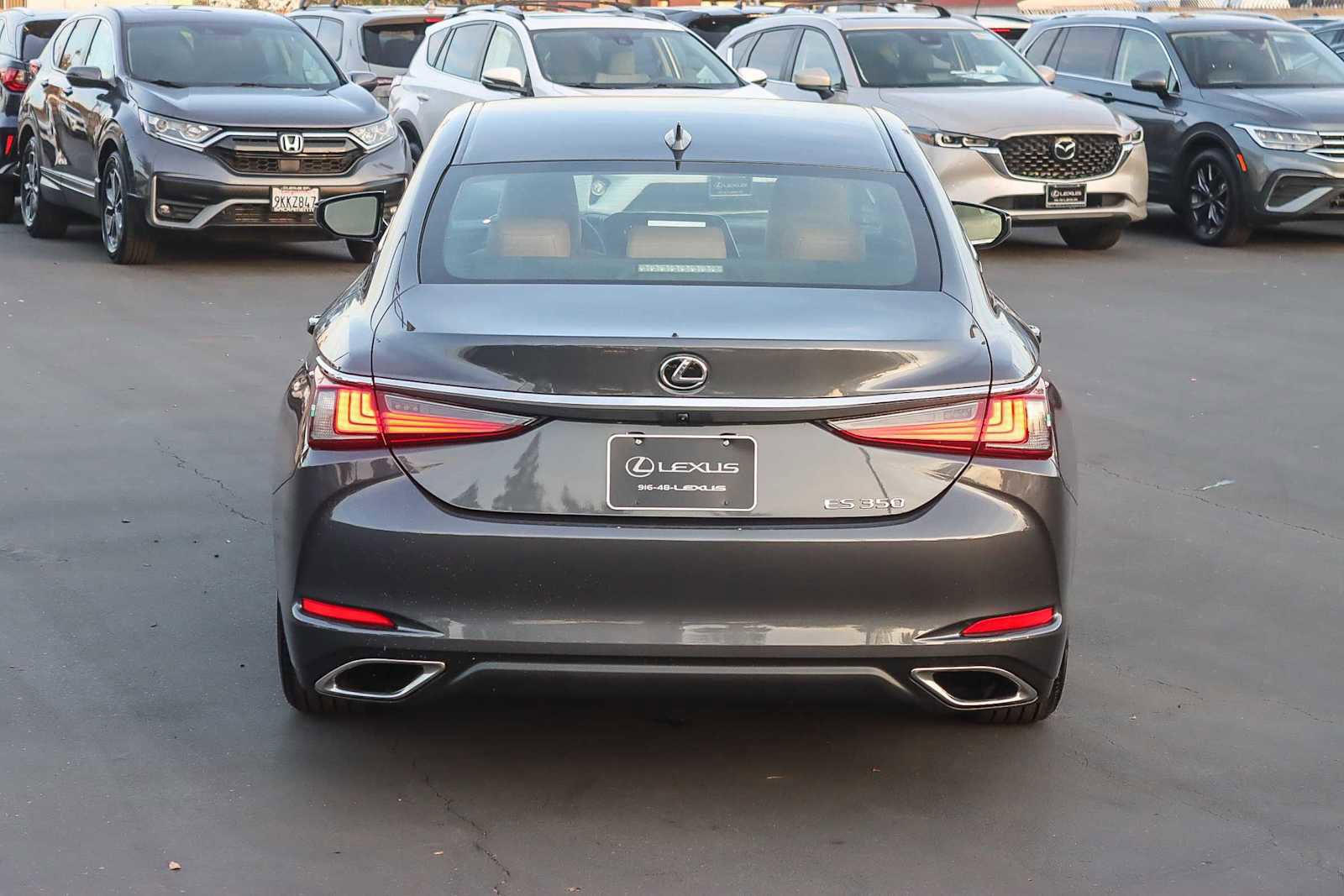 New 2025 Lexus ES 350 image 3