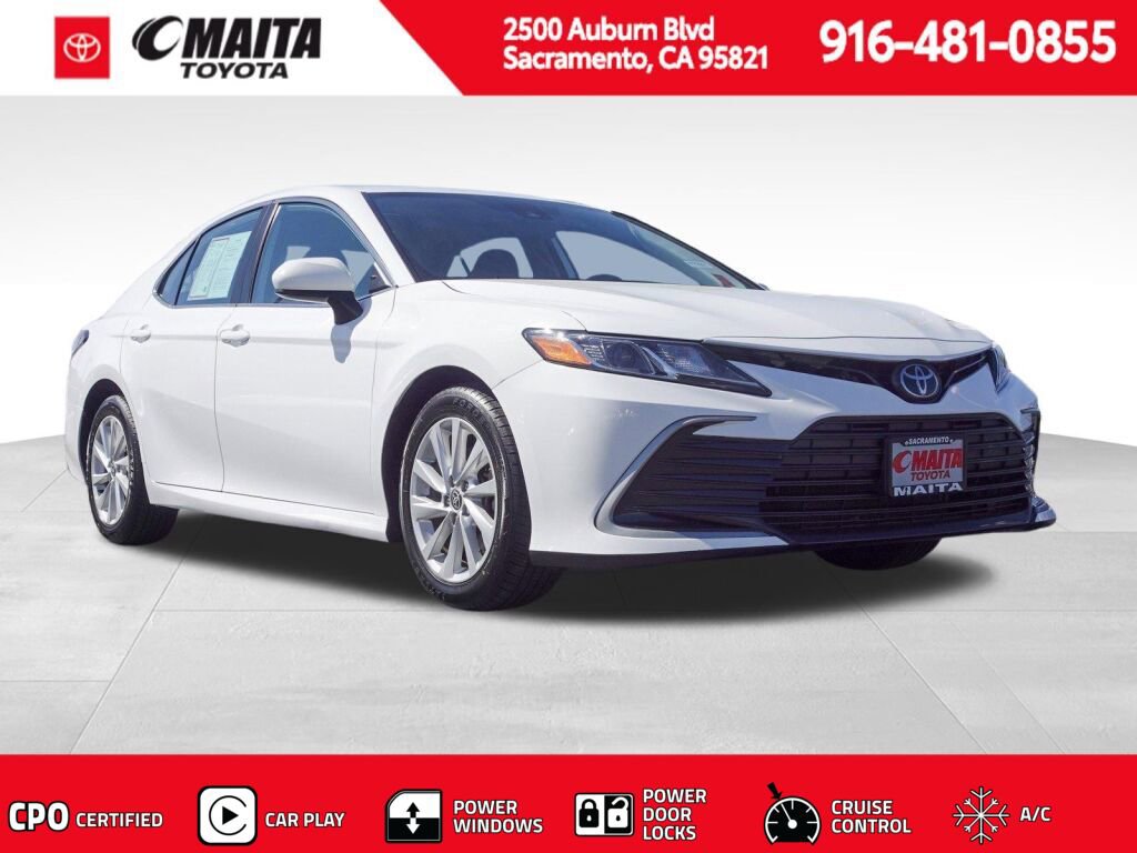 Certified 2022 Toyota Camry LE image 1