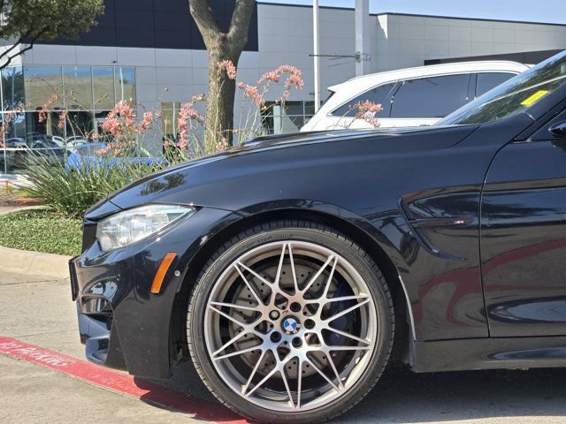 Used 2017 BMW M4 Coupe w/ Competition Package RWD image 10