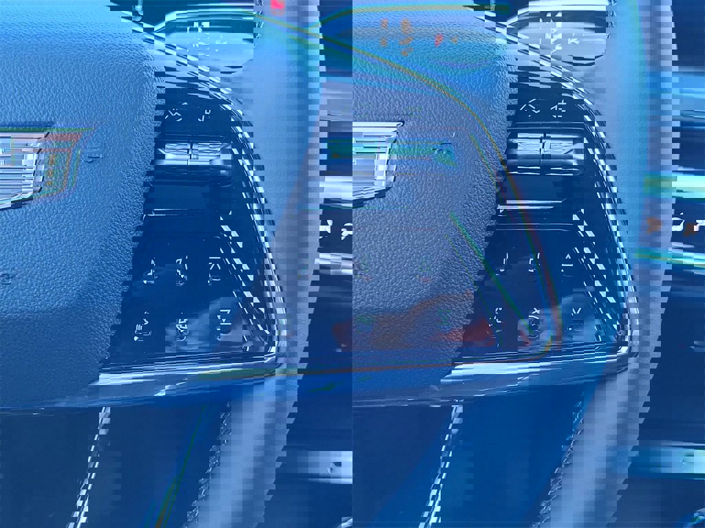 New 2026 Cadillac Lyriq Signature Luxury image 16