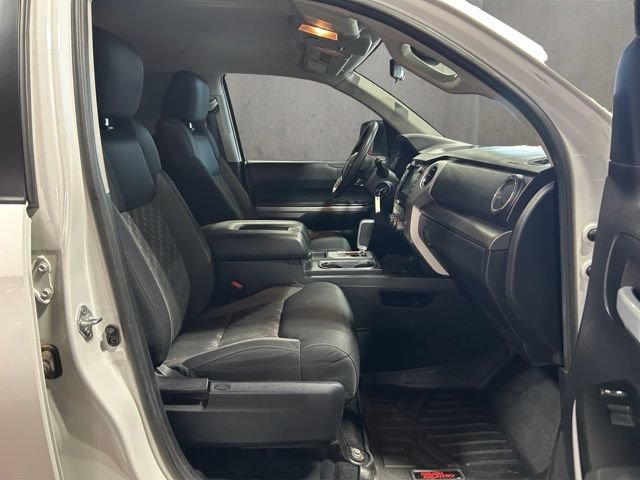 Used 2021 Toyota Tundra 4x4 CrewMax image 19