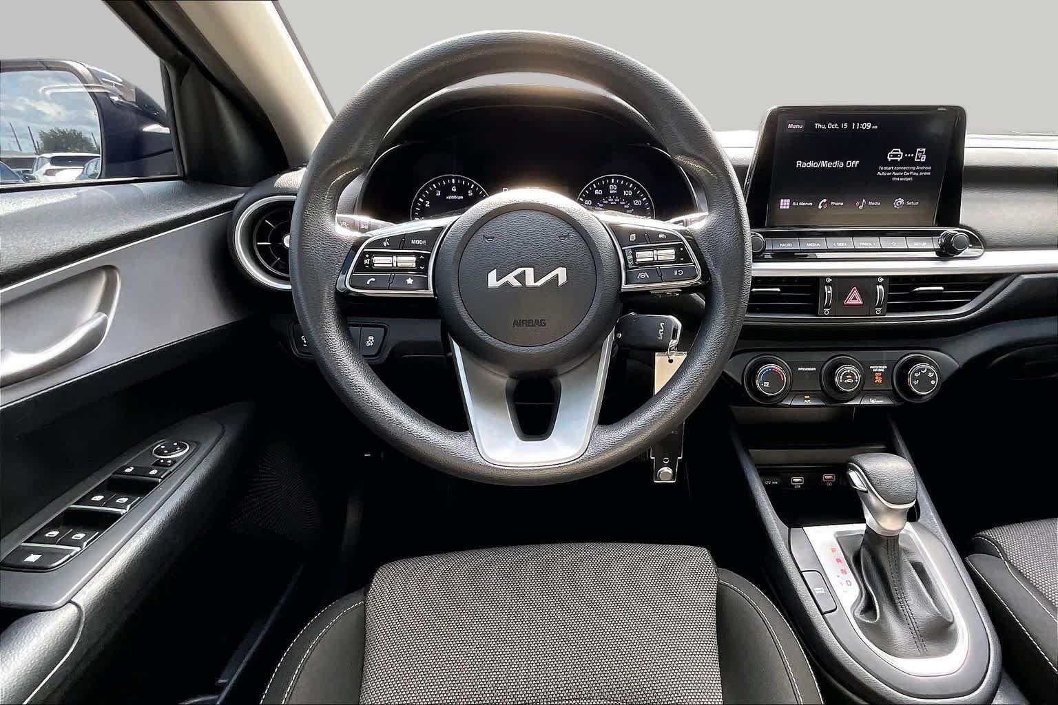 Certified 2024 Kia Forte LXS w/ LXS Technology Package FWD image 6