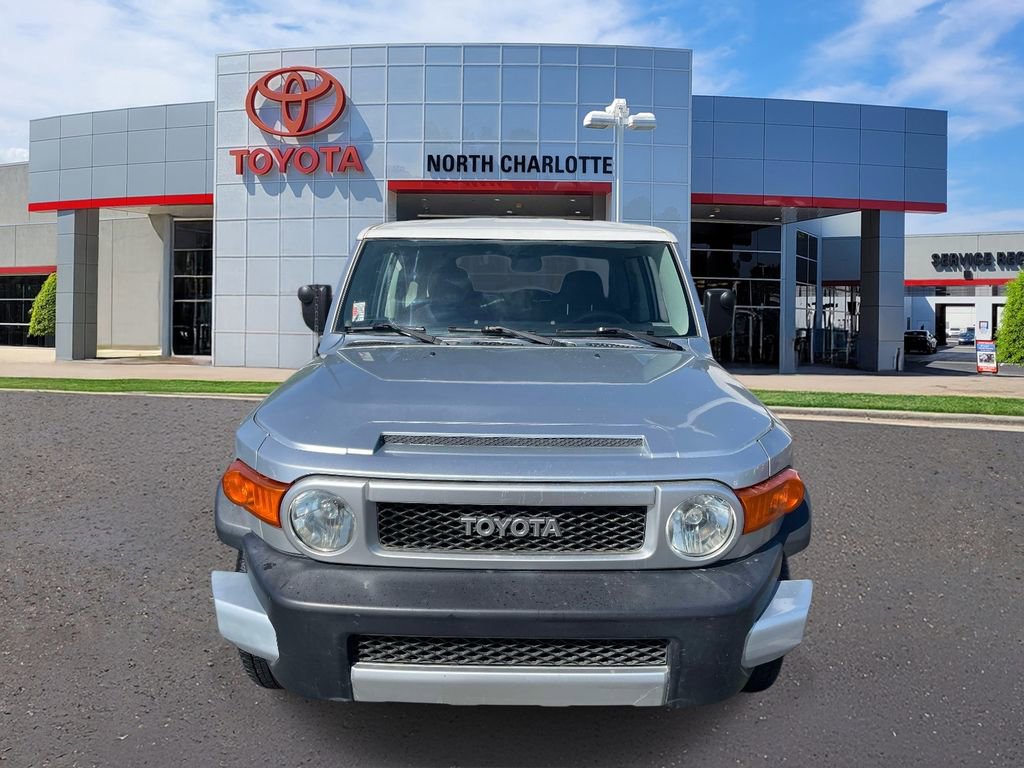 Used 2007 Toyota FJ Cruiser 4WD image 3