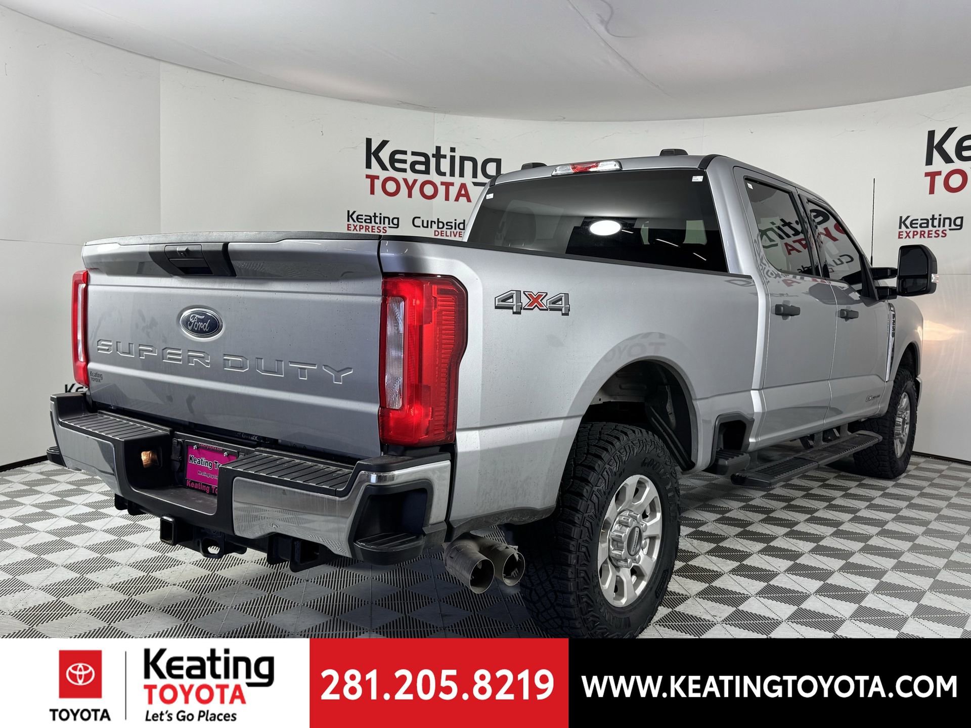 Used 2024 Ford F250 XLT image 4
