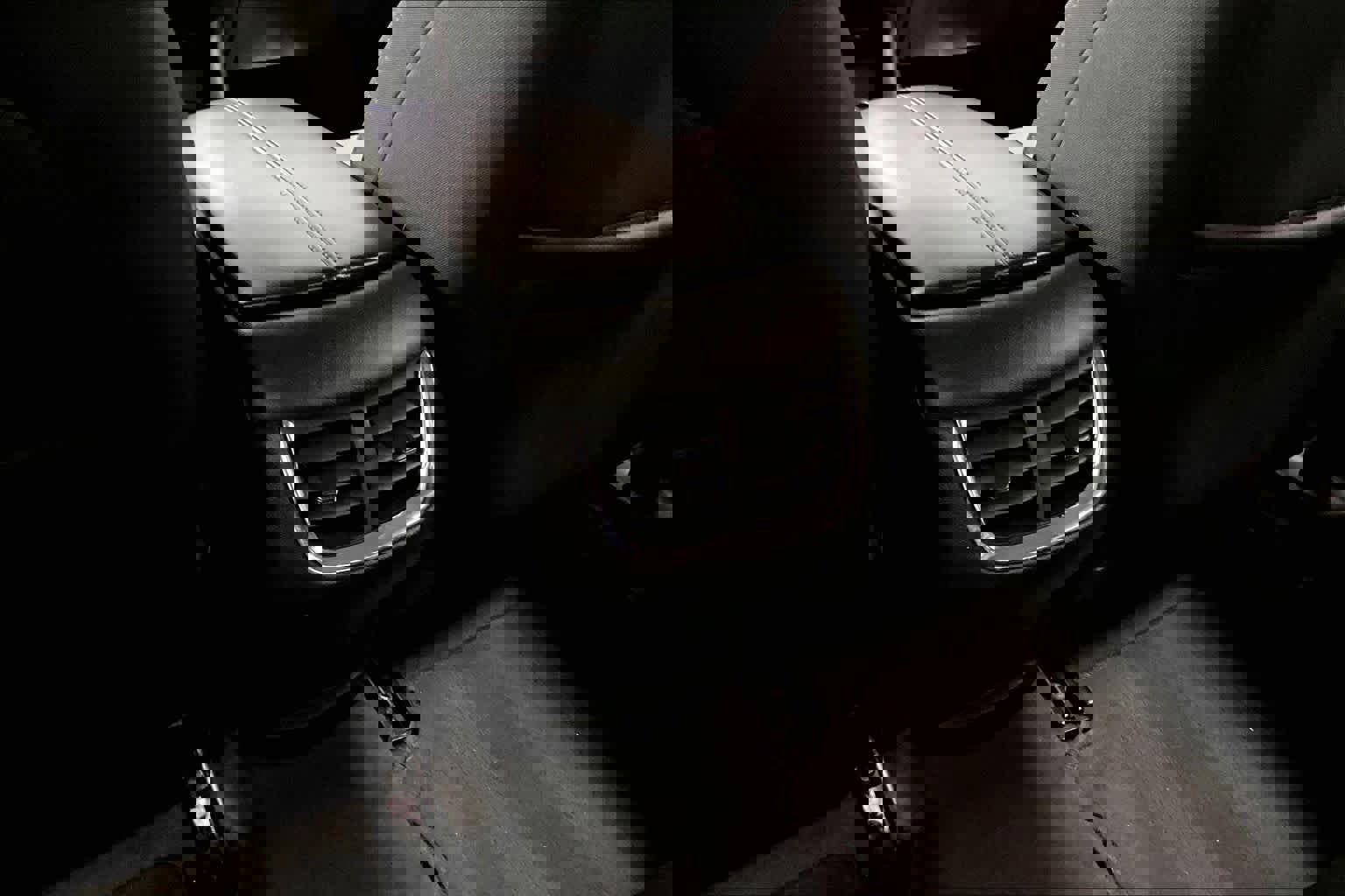 Used 2023 Chevrolet Malibu LT image 36