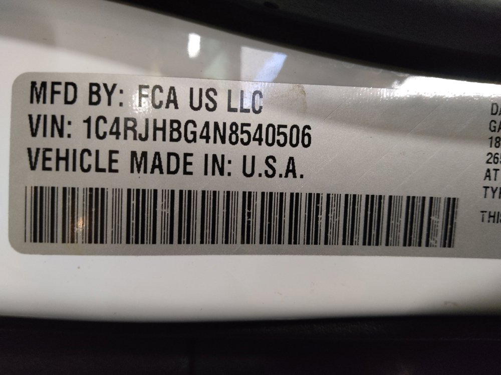 Used 2022 Jeep Grand Cherokee Limited image 33