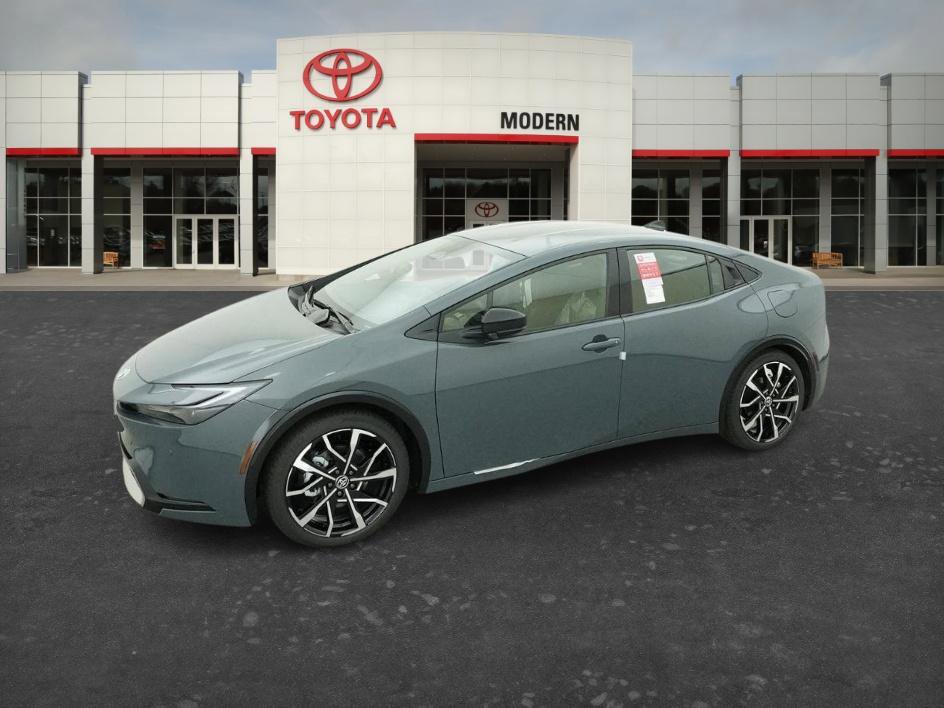 New 2026 Toyota Prius Plug-In Hybrid FWD image 4