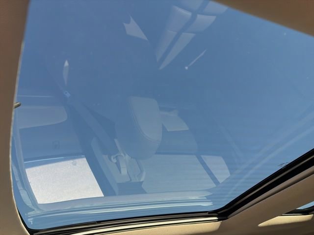 Used 2013 Ford Edge Limited FWD image 11