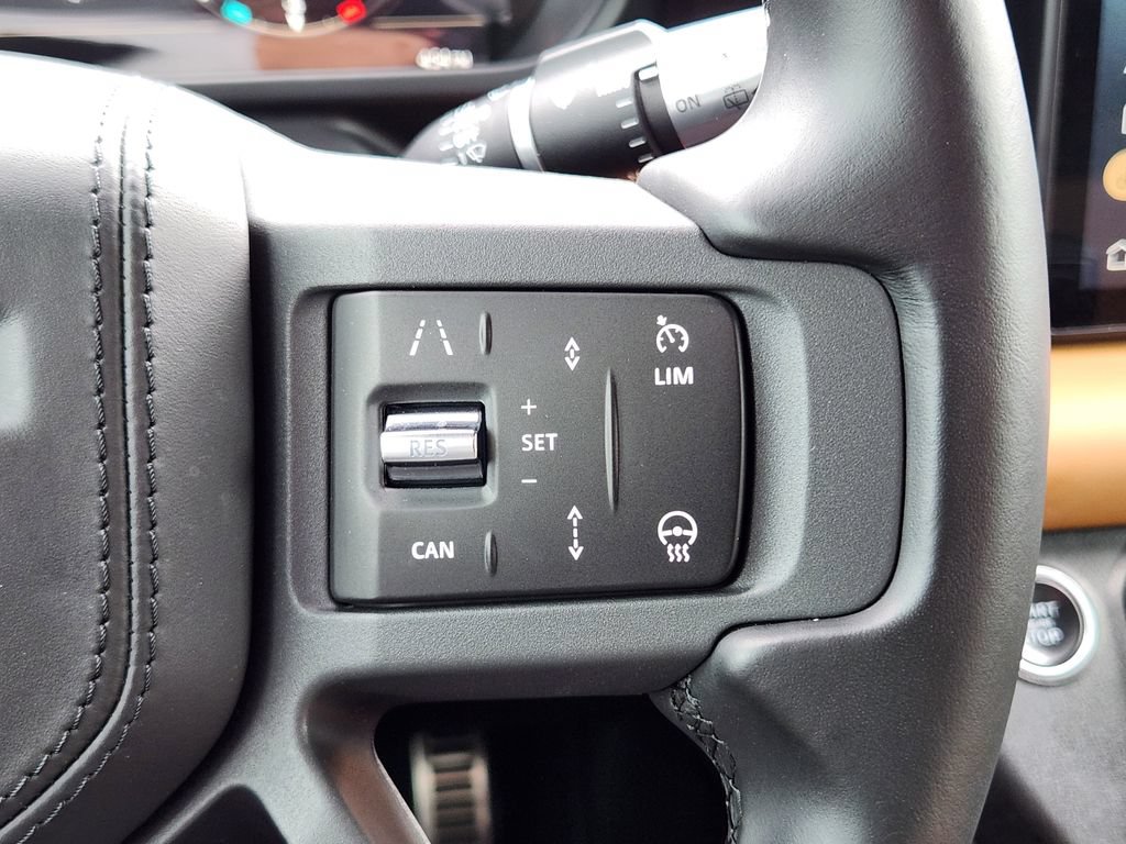 Used 2020 Land Rover Defender 110 X AWD/4WD image 29