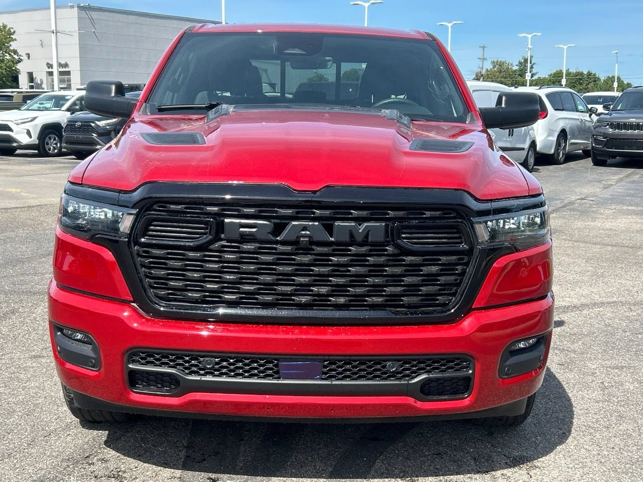 New 2026 RAM 1500 Express AWD/4WD image 8
